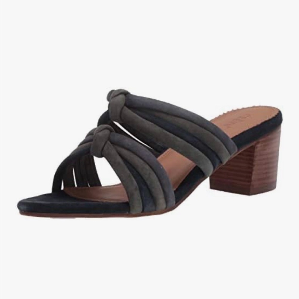 Nwt Crevo Rubie Women's Kid Suede Low
Heel Slip-On Sandal size 7.5